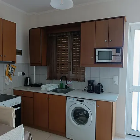 G.s. 1 Apartament Mastihari