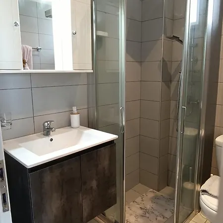 G.s. 1 * ماستيخاري